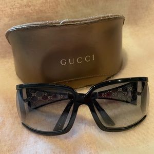 Rare Gucci sunglasses GG 2999/S in Black